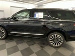 2022 Navigator Thumbnail 5