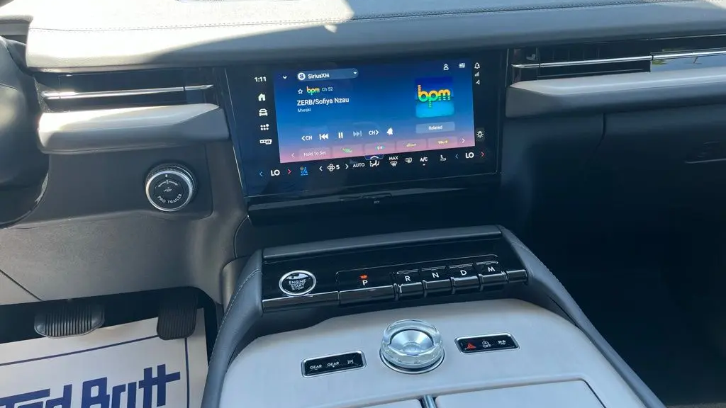 2026 Lincoln Navigator Premiere