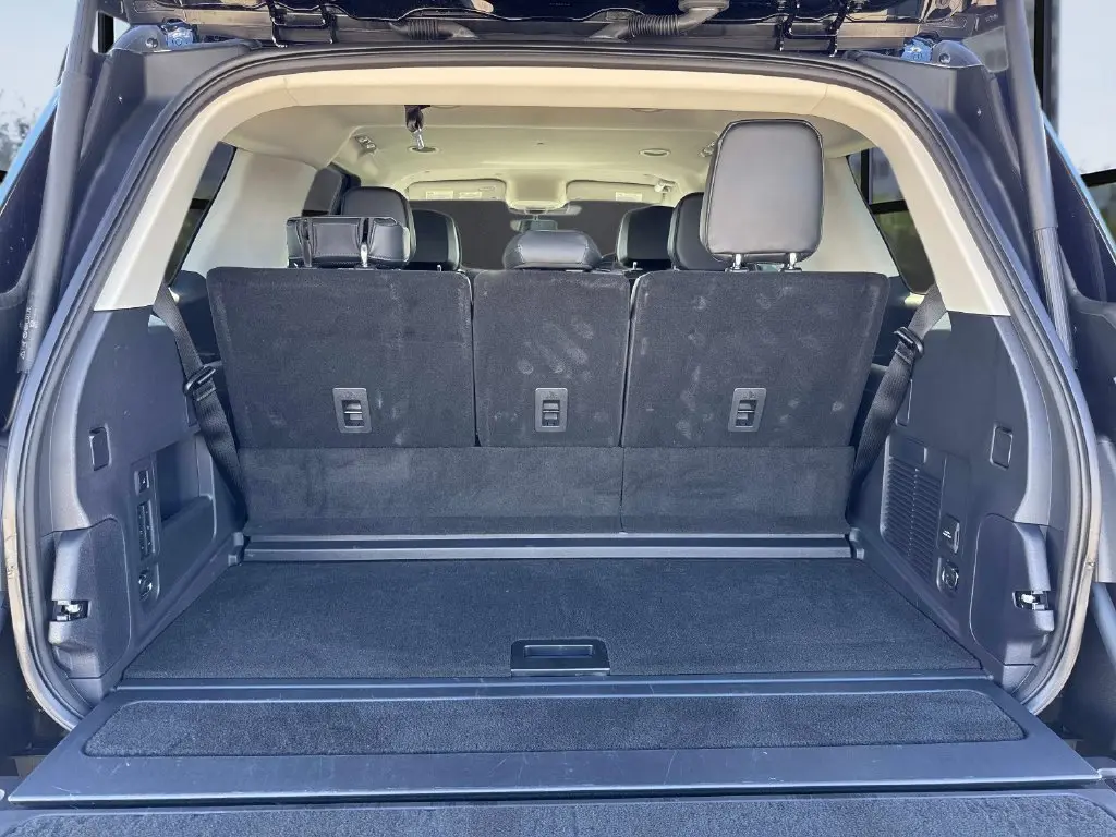 2026 Lincoln Navigator