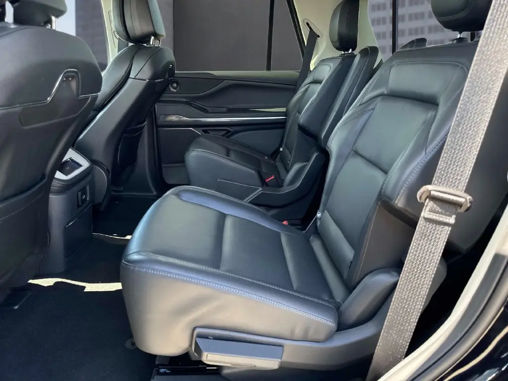 2026 Lincoln Navigator