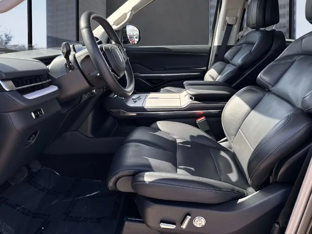 2026 Lincoln Navigator