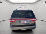 2015 Navigator L Thumbnail 4