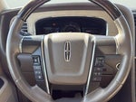 2015 Navigator L Thumbnail 14