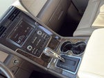 2015 Navigator L Thumbnail 20