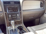 2015 Navigator L Thumbnail 19