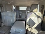 2015 Navigator L Thumbnail 25