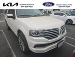 2017 Navigator L Thumbnail 1