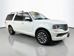 2017 Navigator L Thumbnail 1