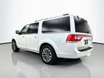 2017 Navigator L Thumbnail 5