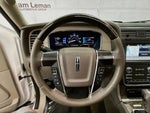 2017 Navigator L Thumbnail 11