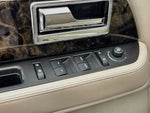 2017 Navigator L Thumbnail 18