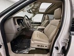 2017 Navigator L Thumbnail 22
