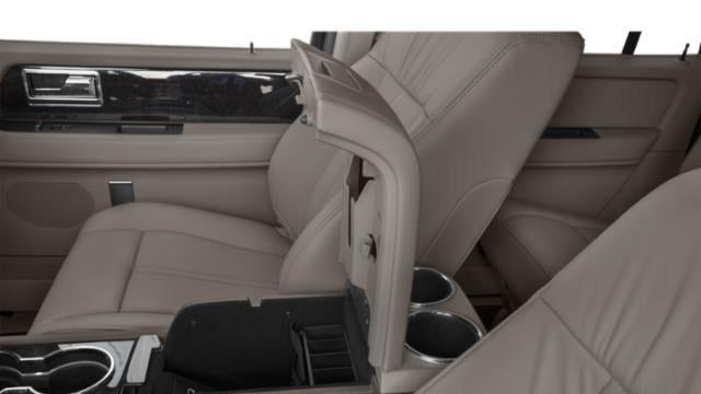 2015 Lincoln Navigator L Base