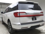 2019 Navigator L Thumbnail 2