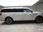 2019 Navigator L Thumbnail 5