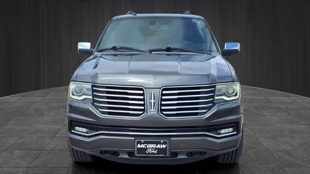 2015 Lincoln Navigator L Base
