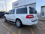 2013 Navigator L Thumbnail 3