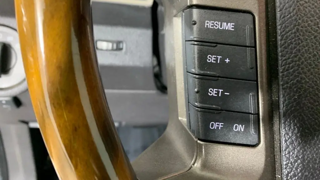 2012 Lincoln Navigator L Base