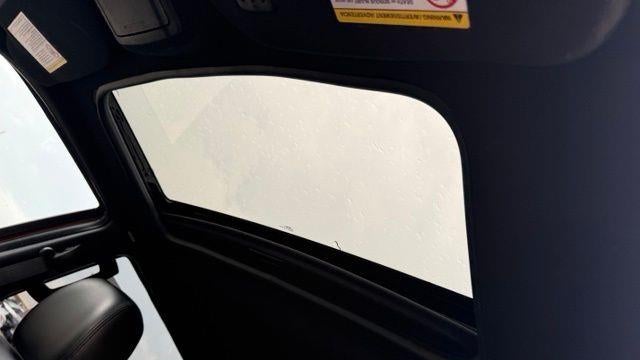 2015 Lincoln Navigator L Base