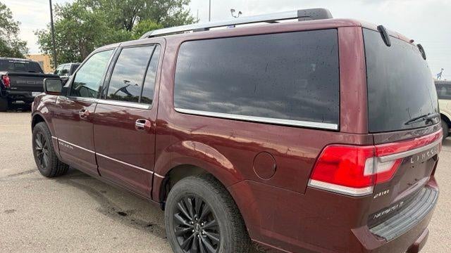2015 Lincoln Navigator L Base