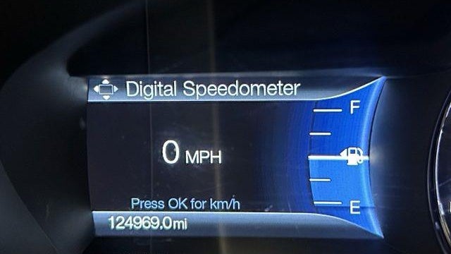 2015 Lincoln Navigator L Base