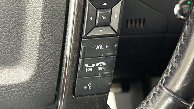 2015 Lincoln Navigator L Base