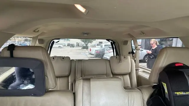 2015 Lincoln Navigator L Base