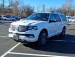 2017 Navigator L Thumbnail 2