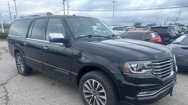 2017 Lincoln Navigator L Select