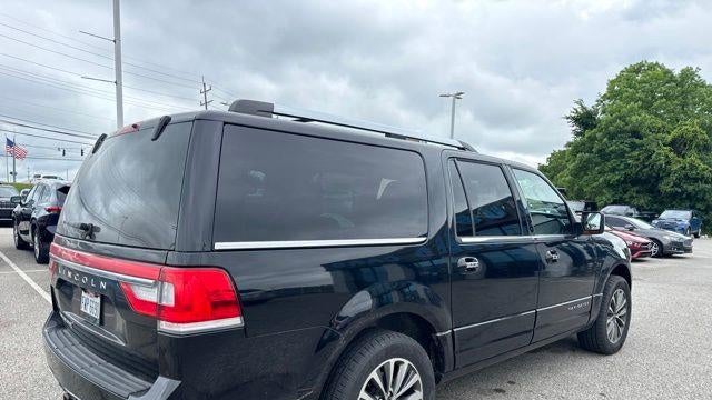 2017 Lincoln Navigator L Select