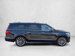 2018 Navigator L Thumbnail 11