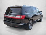 2018 Navigator L Thumbnail 12