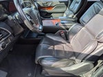 2018 Navigator L Thumbnail 22