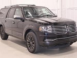 2017 Navigator L Thumbnail 3