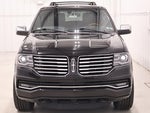 2017 Navigator L Thumbnail 4