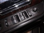 2017 Navigator L Thumbnail 11