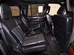 2017 Navigator L Thumbnail 19