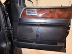 2017 Navigator L Thumbnail 21