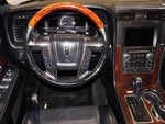 2017 Navigator L Thumbnail 24