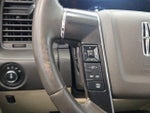 2015 Navigator L Thumbnail 30