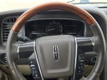 2015 Navigator L Thumbnail 32