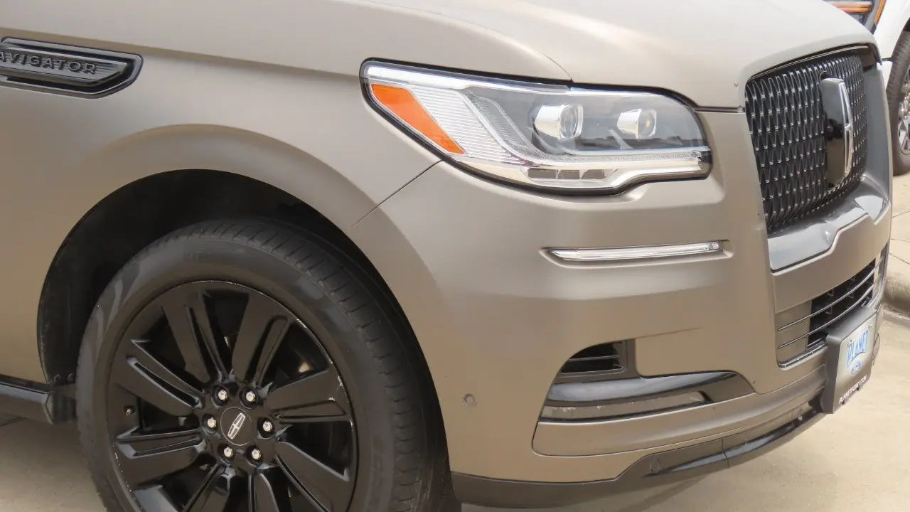 2023 Lincoln Navigator L Reserve
