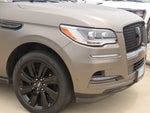 2023 Navigator L Thumbnail 6