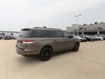 2023 Navigator L Thumbnail 11