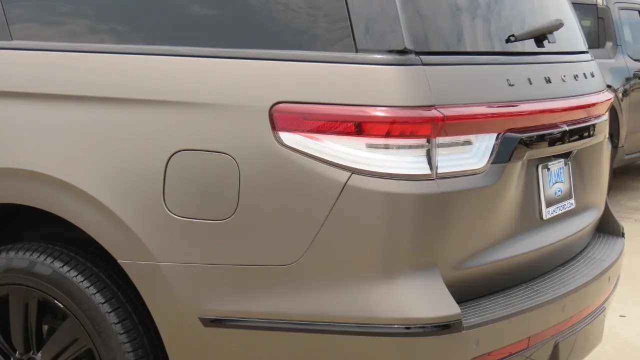 2023 Lincoln Navigator L Reserve