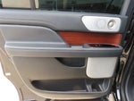 2023 Navigator L Thumbnail 20