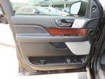 2023 Navigator L Thumbnail 26