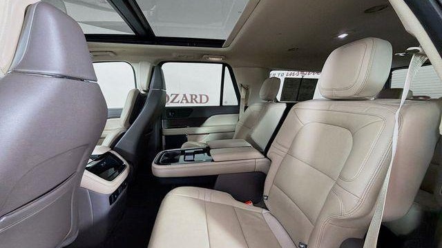 2023 Lincoln Navigator L Reserve