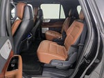 2023 Navigator L Thumbnail 21