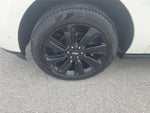 2022 Navigator L Thumbnail 10